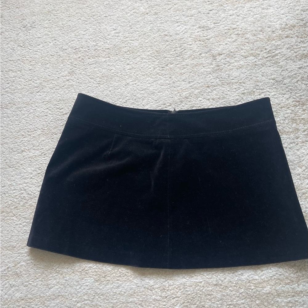 Mango velvet mini skirt.size us 8
